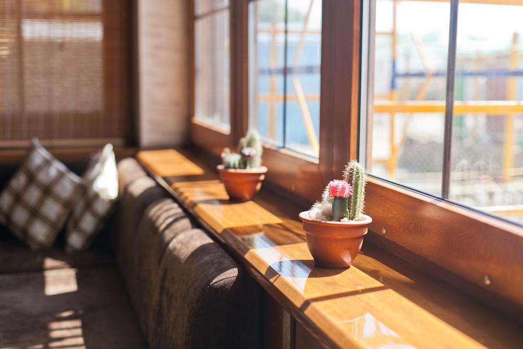 Cowboy Hotel Одеса Екстериор снимка