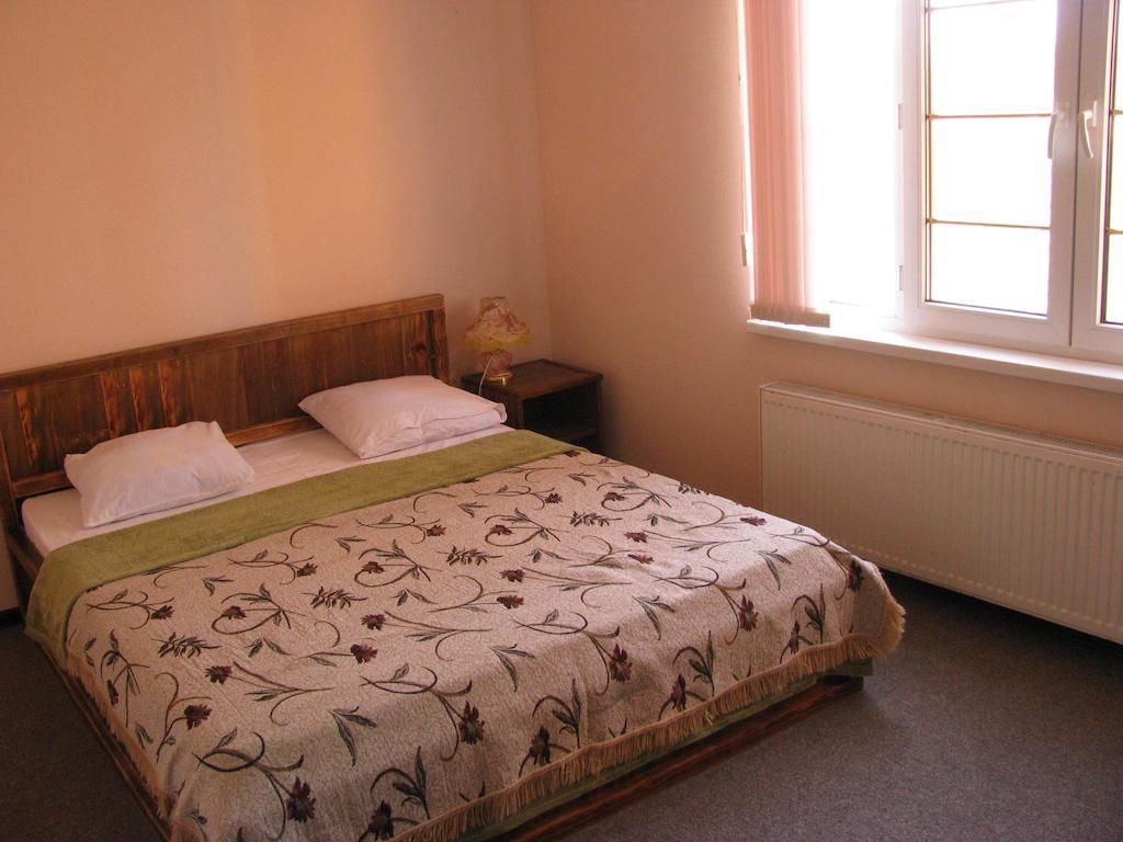 Cowboy Hotel Одеса Стая снимка