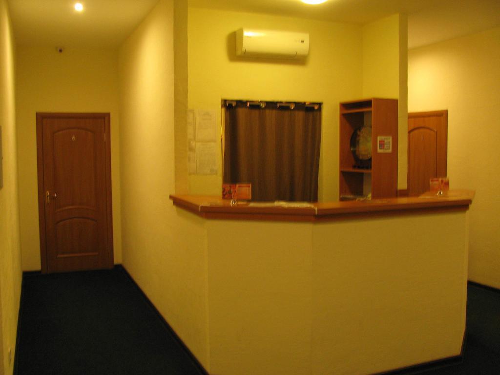 Cowboy Hotel Одеса Екстериор снимка